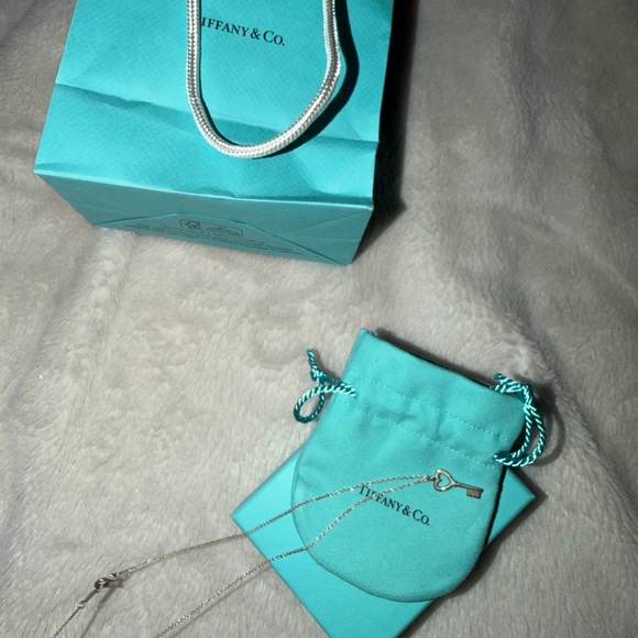 Tiffany & Co. Silver Heart Key Pendant - Picture 3 of 4